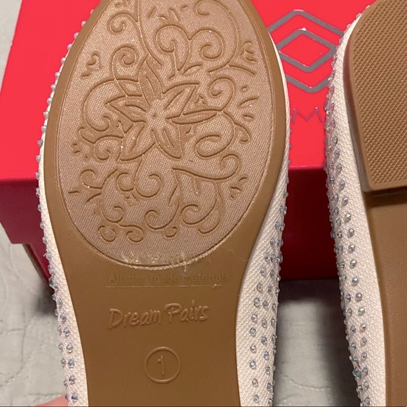 Dream Pairs Girls Dress Shoes Slip on Party Ballerina Flats - Picture 3 of 6